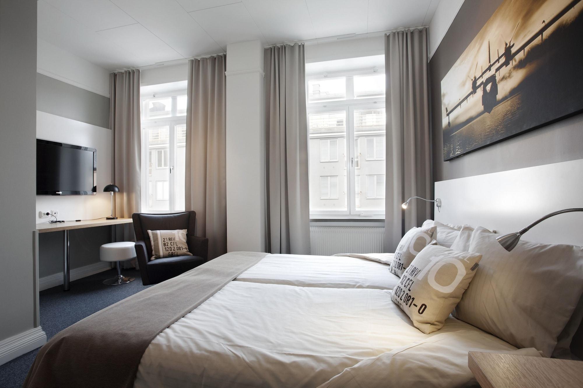 Hotel Oerebro ภายนอก รูปภาพ