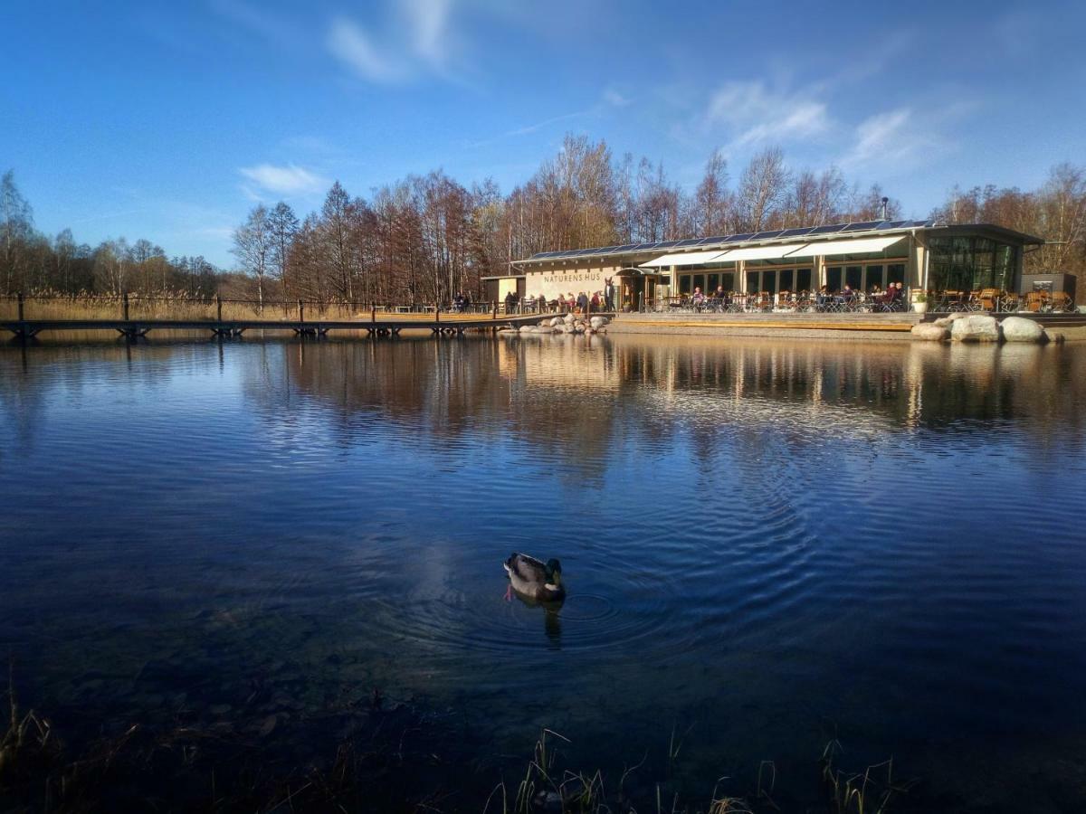 Hotel Oerebro ภายนอก รูปภาพ
